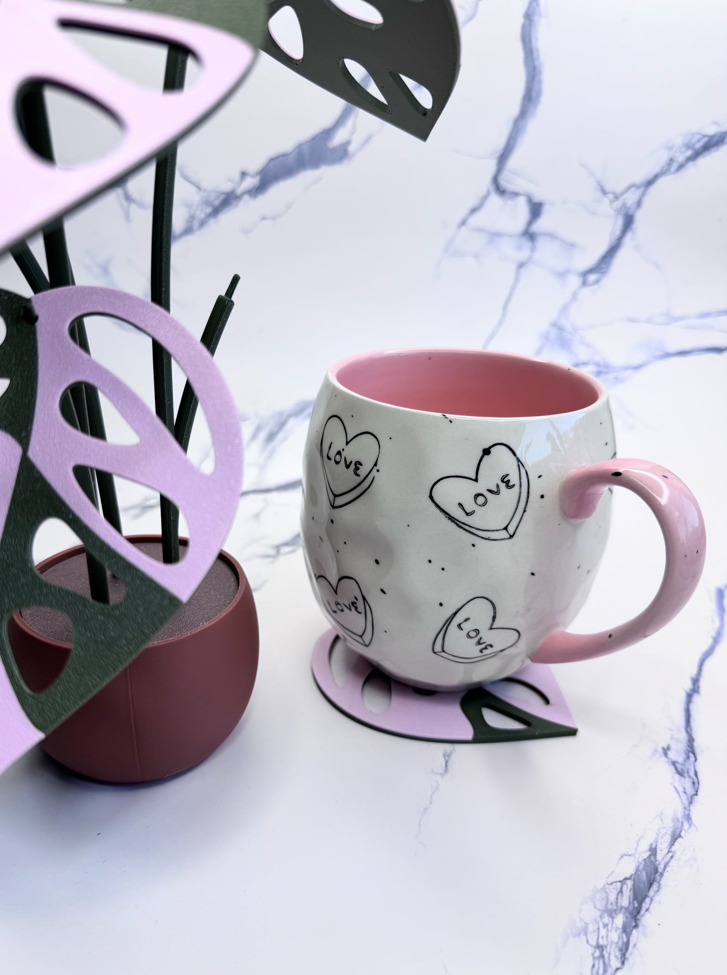 Monstera Adansonii Variegata Coaster (Pink)