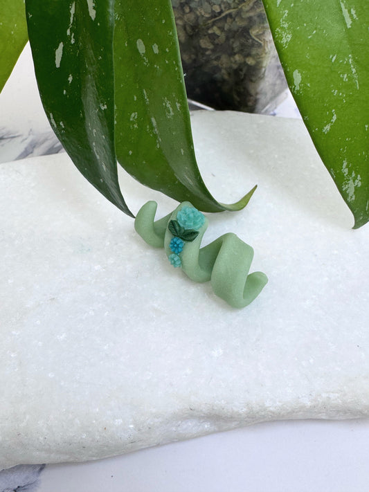 Mint Floral Clay Open Spiral