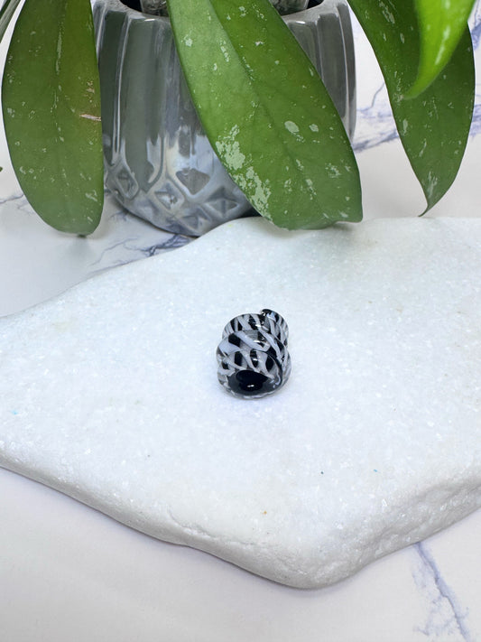 Black & White Swirl Coil